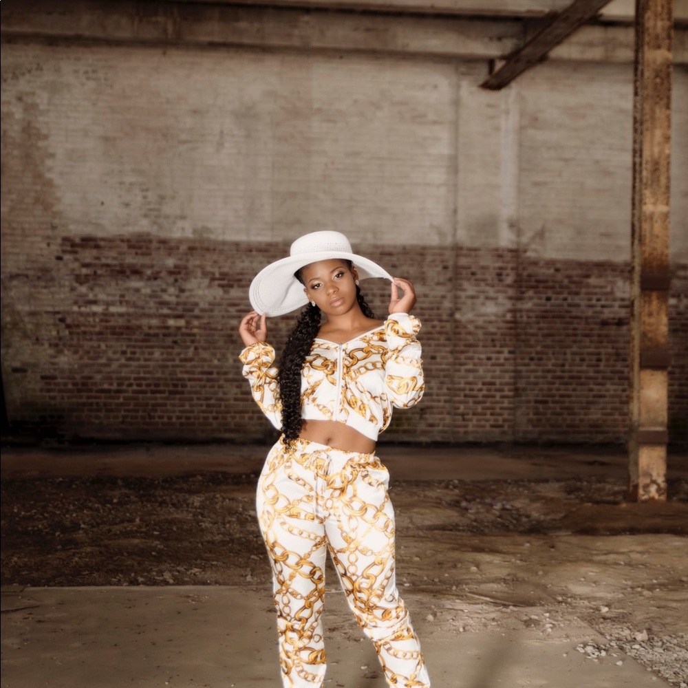 Satin chain printed 2 piece set